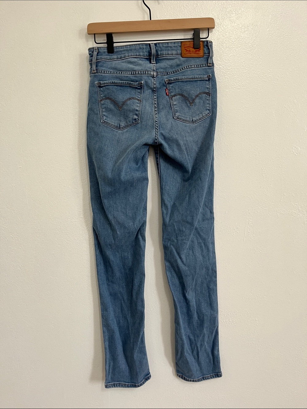 Levi's 712 Classic Women's Blue Jean Size 27 - Picture 3 of 3